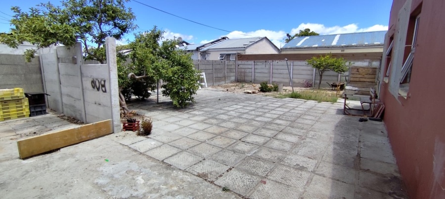 3 Bedroom Property for Sale in Philippi Western Cape